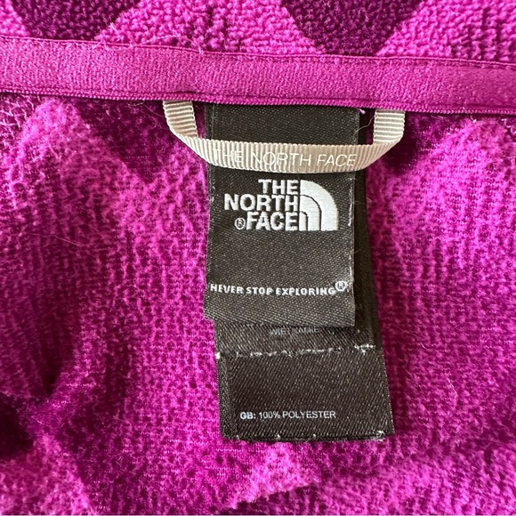 The North Face Fleece Jacket - Picture 4 of 8